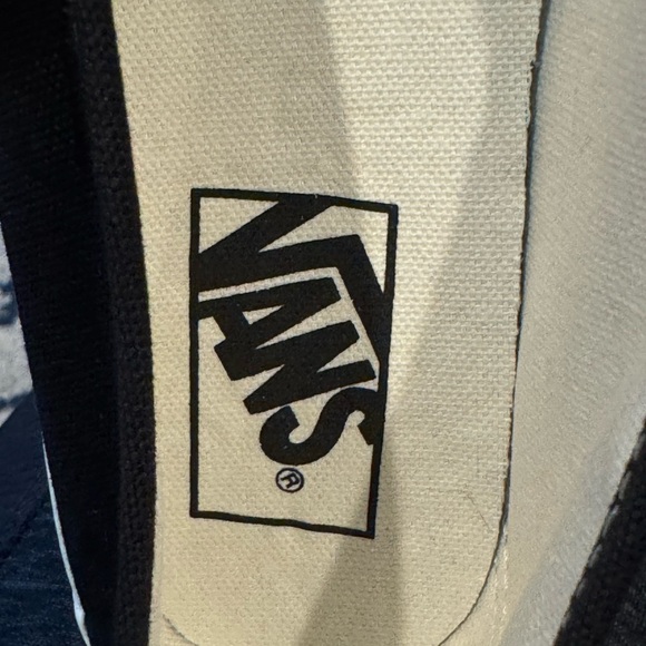 Vans Mary Jane Sneaker - Picture 8 of 13